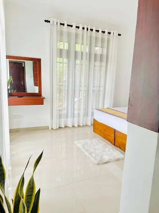 Green Villa קנדי